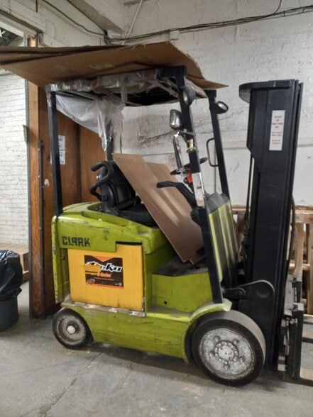 More Photos Of 203 Clifton Pl, Brooklyn Warehouse For Lease