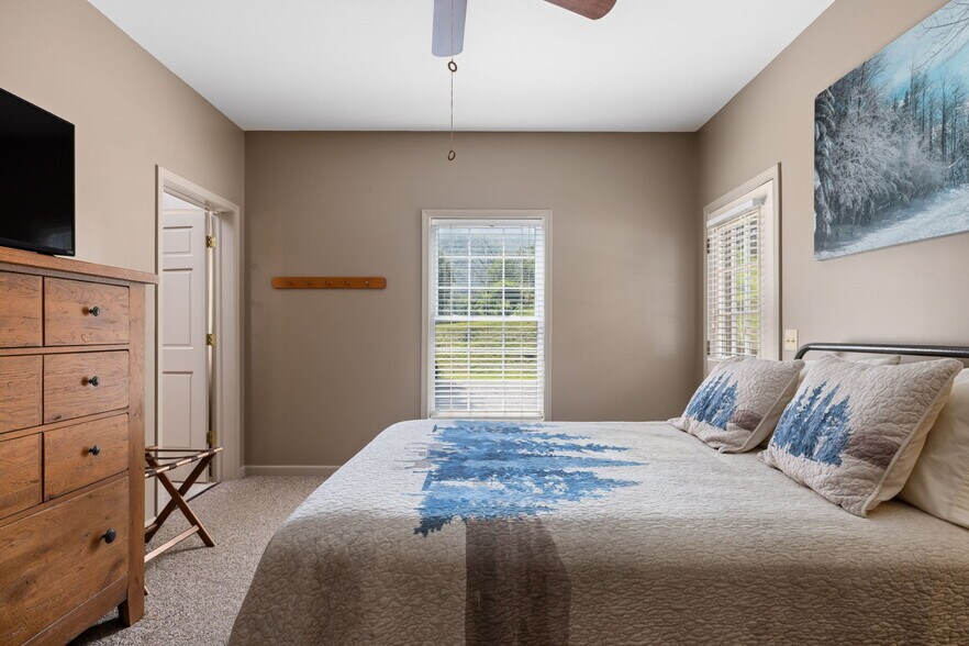 More Photos Of 392 Slate Run Rd, Slate Run Hospitality For Sale