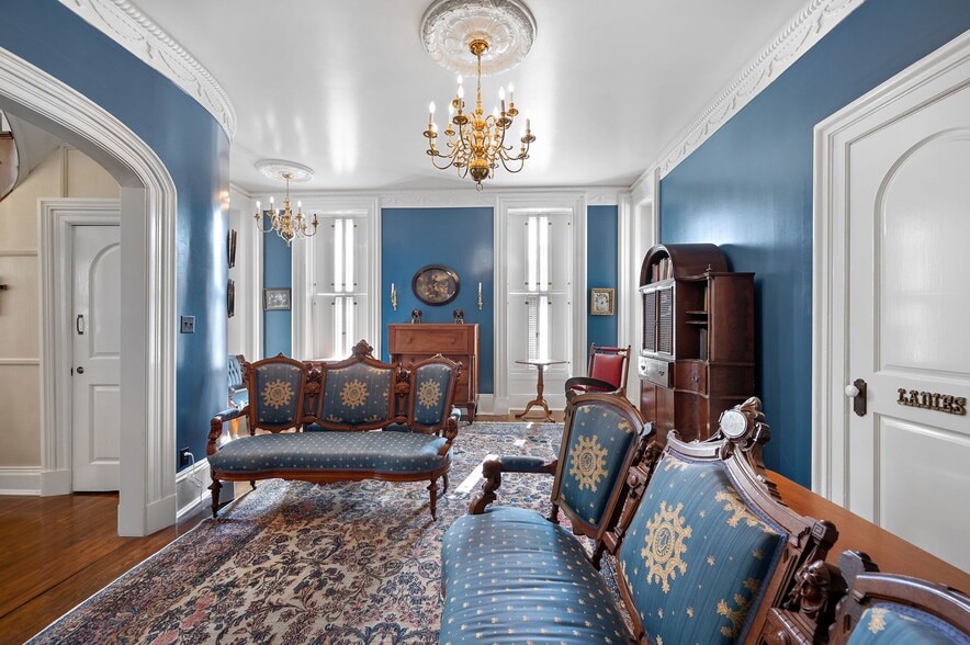 More Photos Of 403 E Adams St, Sandusky Hospitality For Sale