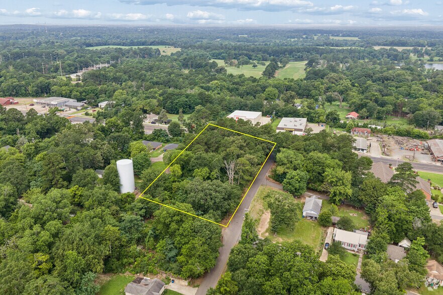 More Photos Of S Commerce @ Brandon St E, Overton Land For Sale