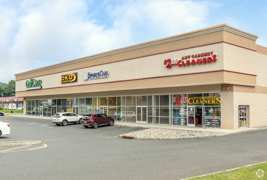 More Photos Of 325 Highway 22 E, Green Brook Freestanding For Lease