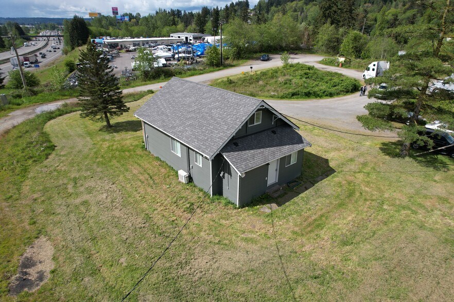 More Photos Of 320 Birch St, Milton Land For Sale