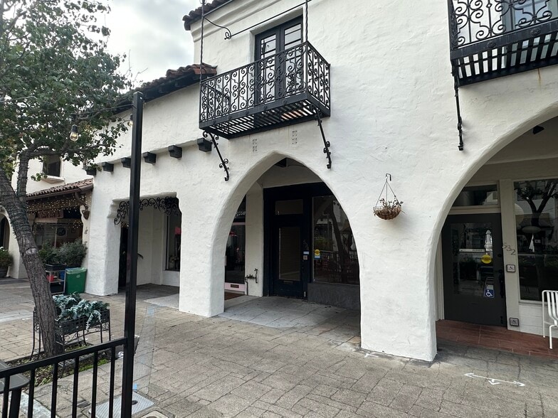 More Photos Of 532-536 Ramona St, Palo Alto Storefront For Lease