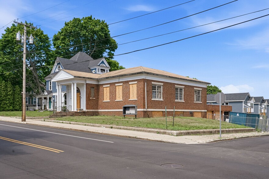 More Photos Of 76 Providence St, Woonsocket Mixed Retail For Sale