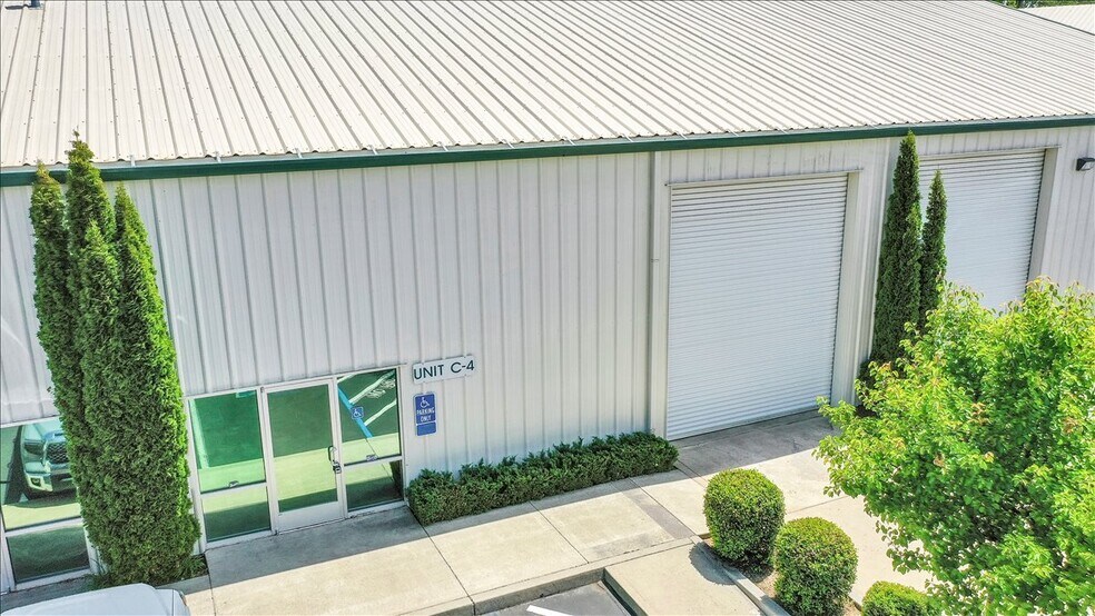 More Photos Of 18855 Microtronics, Sonora Industrial For Sale