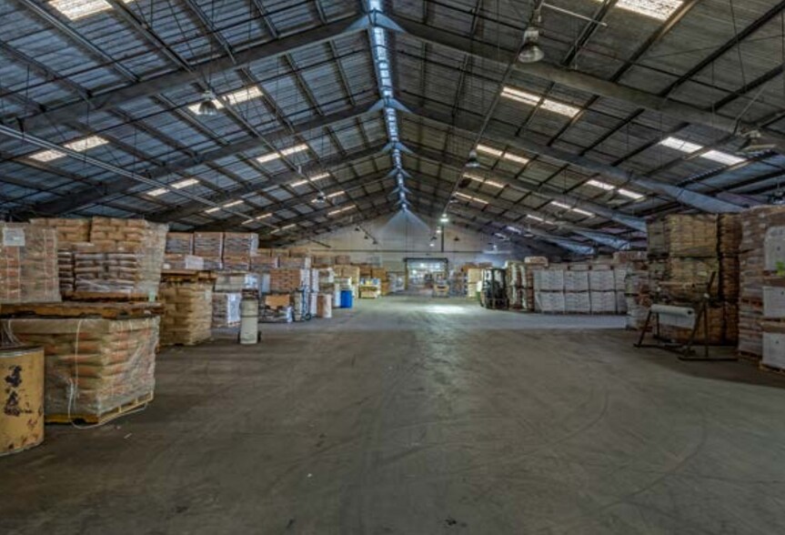 More Photos Of 13001 Almeda Rd, Houston Manufacturing For Lease