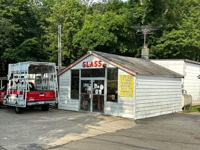 More Photos Of 474 Broadway, Amityville Storefront For Sale