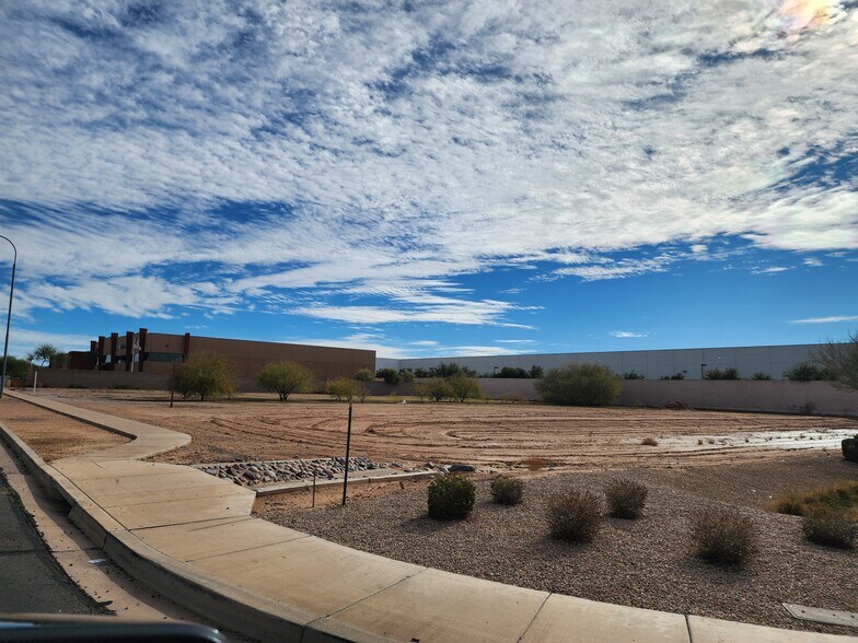 More Photos Of SEC S Douglas Dr & E Cessna Dr, Chandler Land For Sale