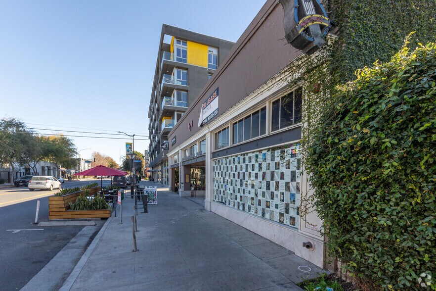 More Photos Of 412-420 E 4th St, Long Beach Storefront For Lease