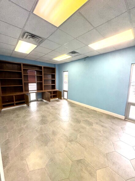 More Photos Of 204 Engineers Rd, Belle Chasse Warehouse For Lease