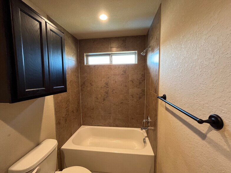 More Photos Of 6414 Luglio Ln, San Antonio Apartments For Sale