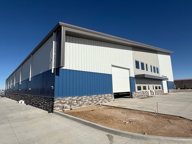 Primary Photo Of 2106 E Allison Rd, Cheyenne Flex For Sale