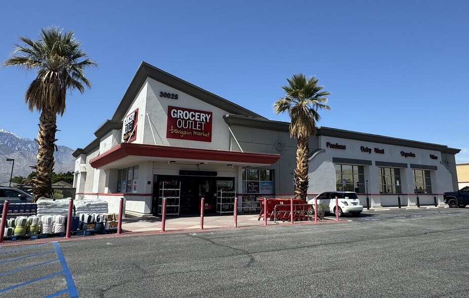 Primary Photo Of 30025 Date Palm Dr, Cathedral City Storefront For Sale