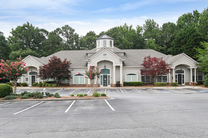 More Photos Of 1816 Eagle Dr, Woodstock Office Residential For Lease