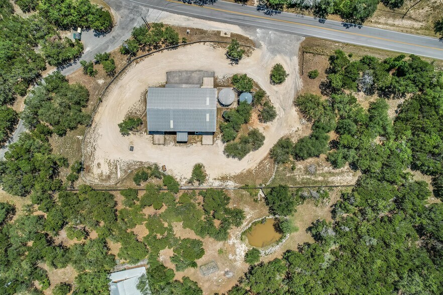 More Photos Of 3500 Lohmans Ford Rd, Lago Vista Warehouse For Sale