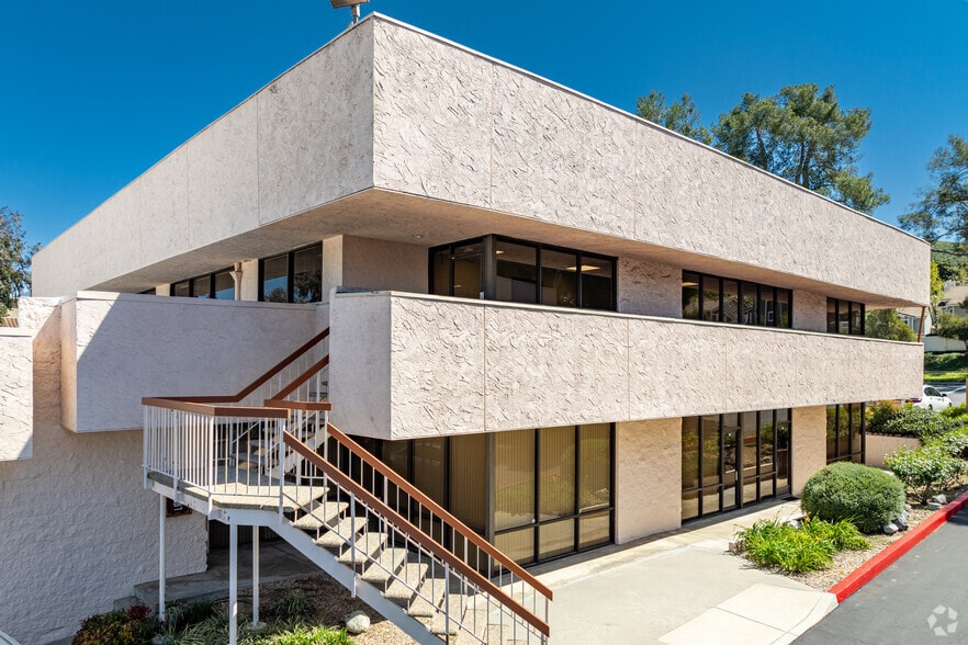 More Photos Of 30941 Agoura Rd, Westlake Village Unknown For Lease