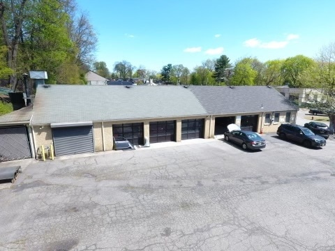 More Photos Of 176 Chestnut St, Ridgewood Auto Repair For Sale