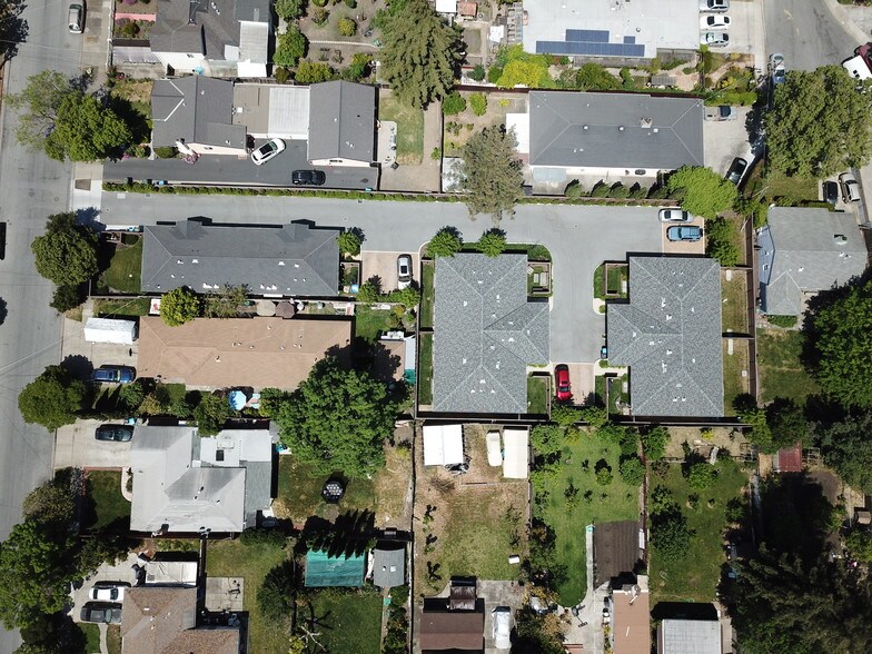 More Photos Of 1024 10th Ave, Redwood City Apartments For Sale