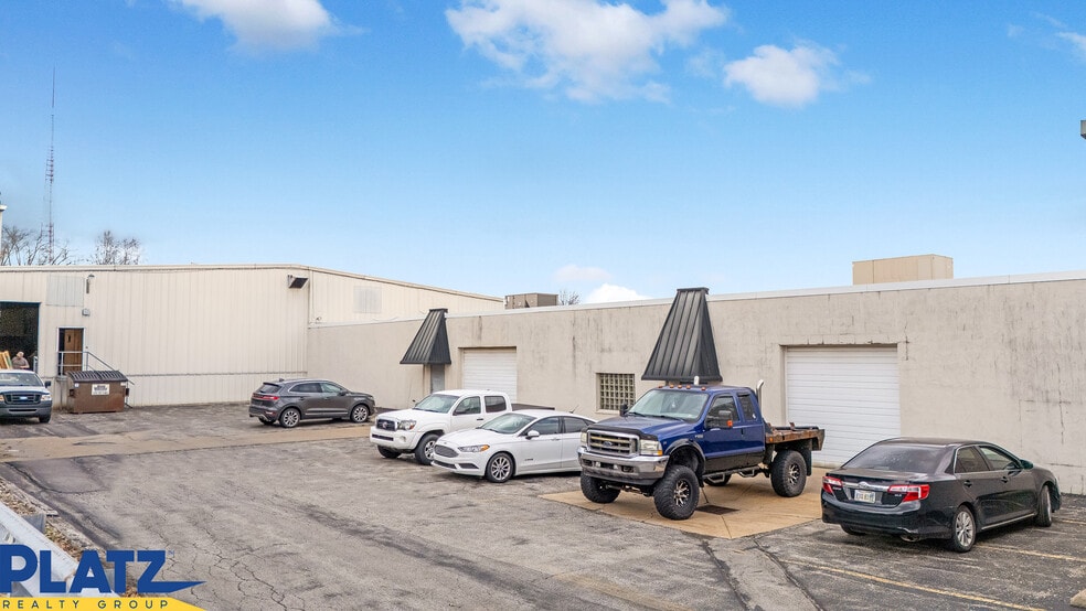 More Photos Of 4030 Simon Rd, Youngstown Industrial For Sale