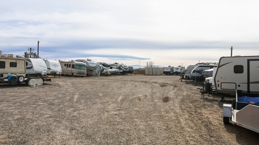 More Photos Of 1050 Carpenter St NE, Rio Rancho Industrial For Sale