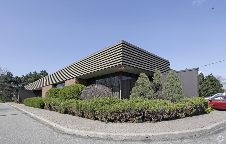 More Photos Of , Brampton Industrial For Sale