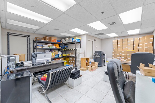 More Photos Of 100 W Pond Rd, Perth Amboy Office For Lease