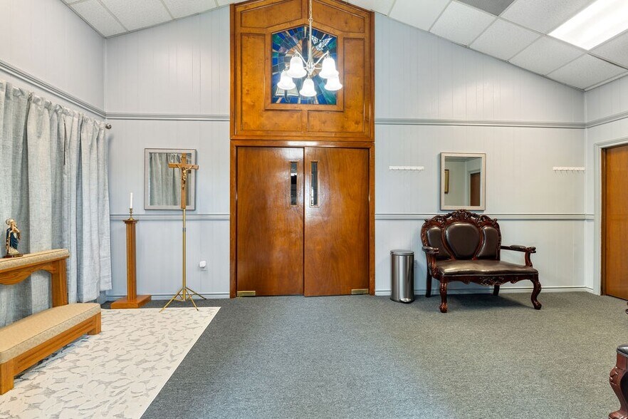 More Photos Of 8166 S US Highway 59, Diboll Religious Facility For Sale