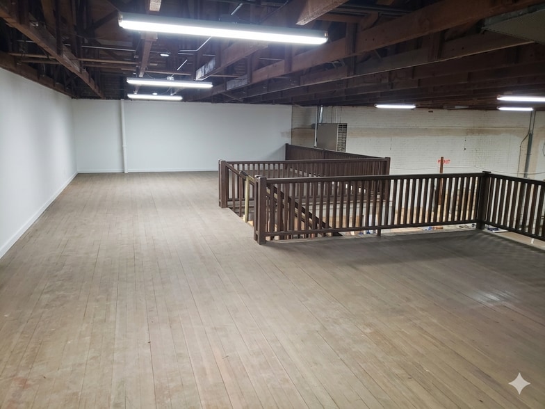 More Photos Of 1410 E Van Buren St, Phoenix Warehouse For Lease