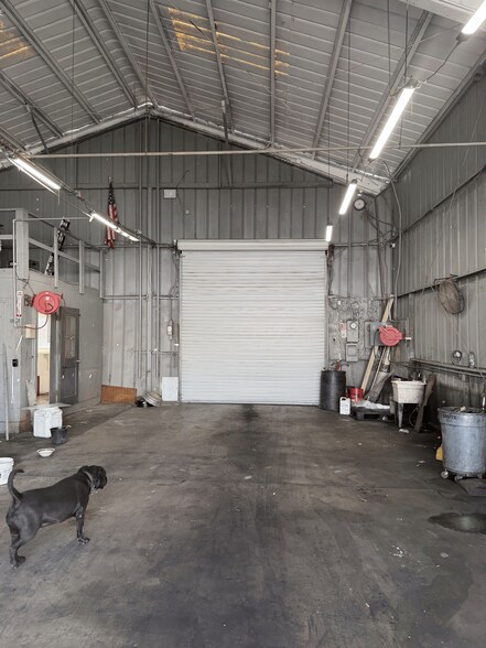 More Photos Of 7620 North Ave, Lemon Grove Service For Lease