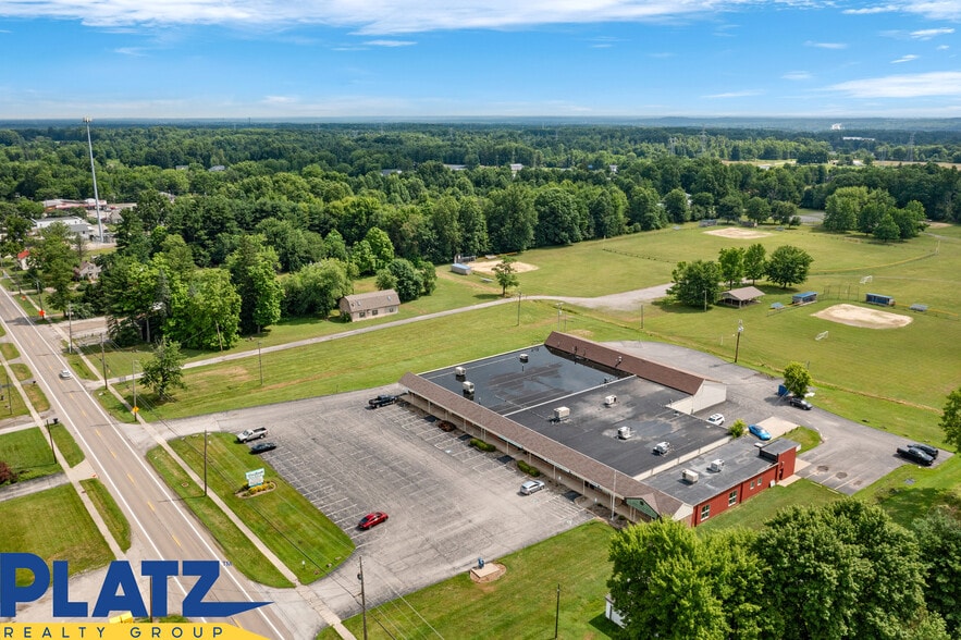 More Photos Of 229-263 S Salem Warren Rd, North Jackson Freestanding For Lease