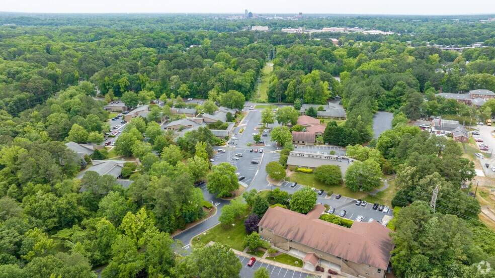 More Photos Of 2609 N Duke St, Durham Medical For Lease