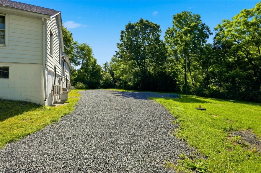 More Photos Of 7102 Route 209, Stroudsburg Apartments For Sale