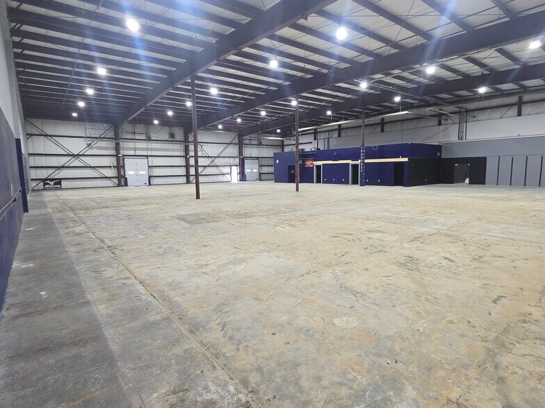 More Photos Of 182 Old Route 9, Fishkill Warehouse For Lease