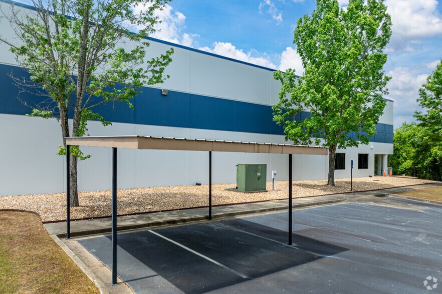 More Photos Of 1725 Westgate Pky, Atlanta Warehouse For Lease