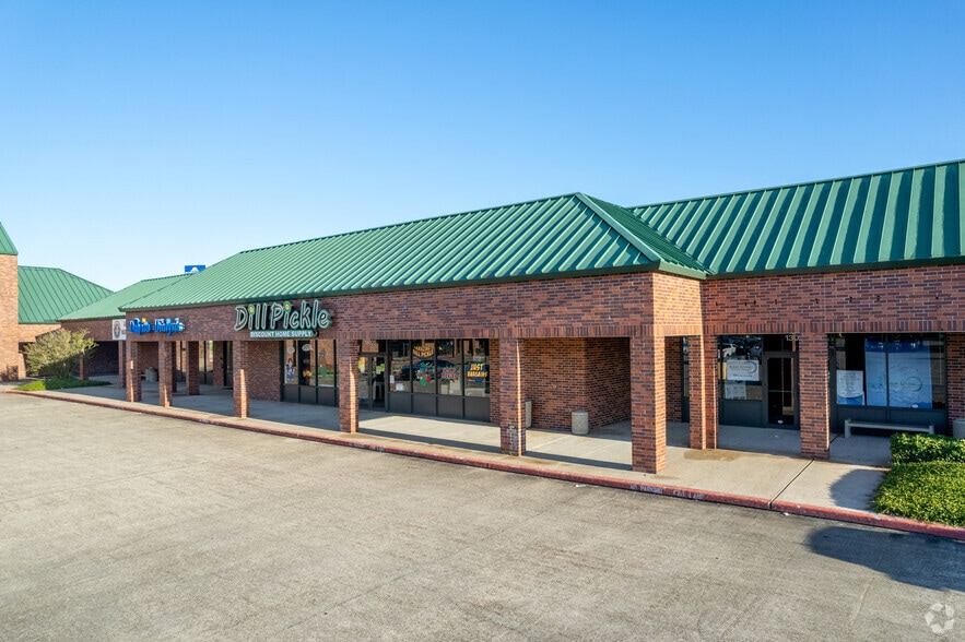 More Photos Of 14001-14065 Delany Rd, La Marque Unknown For Lease
