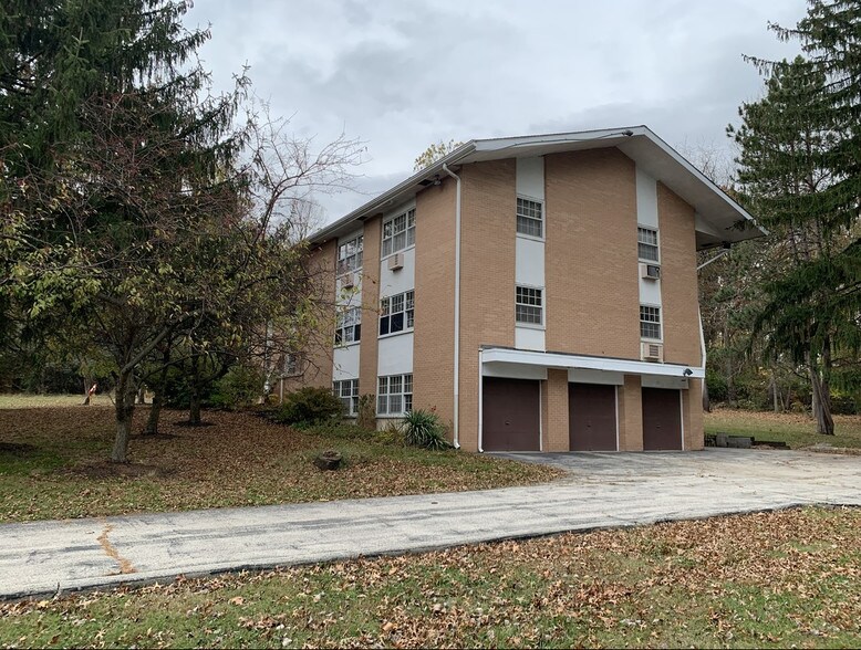 More Photos Of 3000-3006 Keenwood Rd, Norristown Religious Facility For Lease