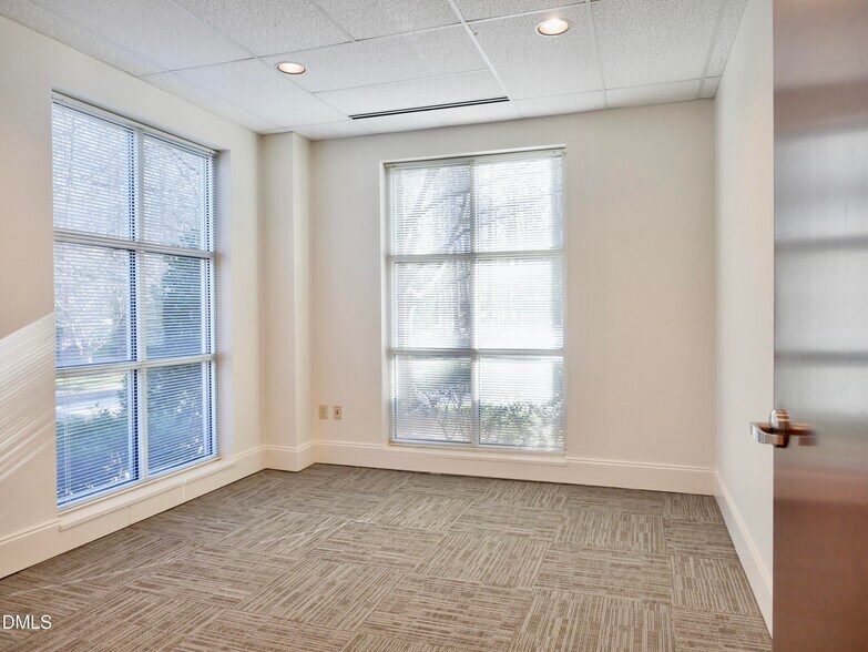 More Photos Of 1020 Southhill Dr, Cary Office For Lease