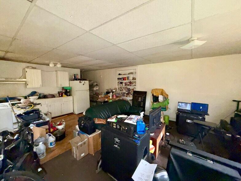 More Photos Of 5122 Main St, Grasonville Apartments For Sale