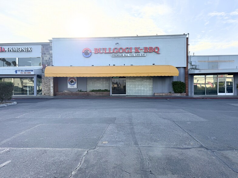 More Photos Of 12116 Brookhurst St, Garden Grove Freestanding For Sale