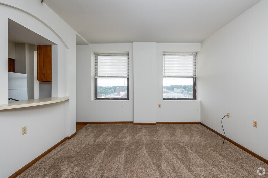 More Photos Of 422 Felix St, Saint Joseph Apartments For Sale