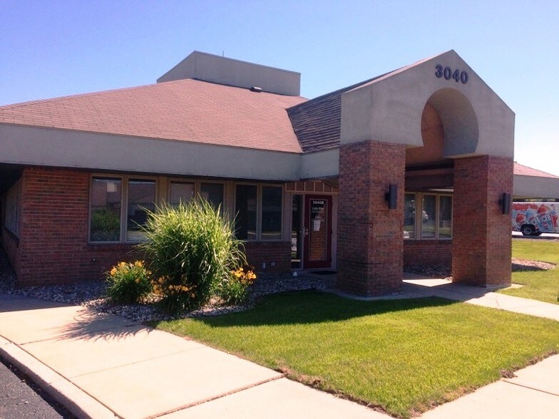 More Photos Of 3040 Windsor Ct, Elkhart Medical For Lease