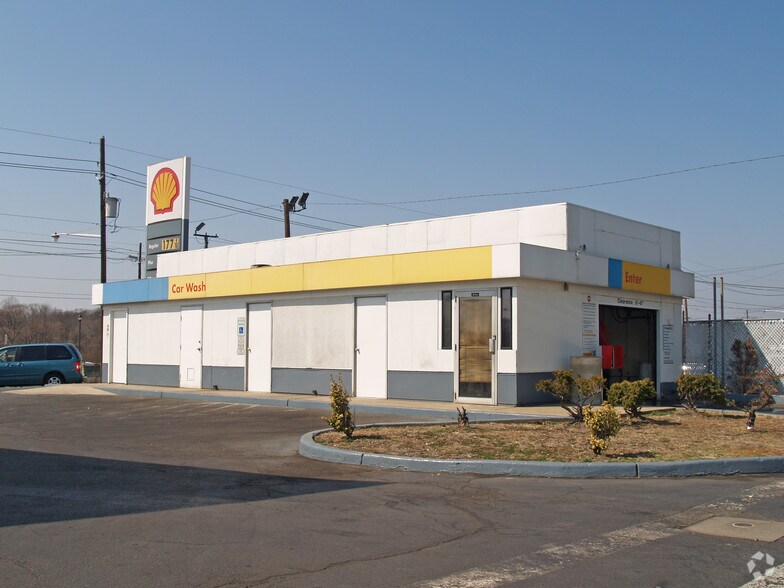 More Photos Of 2361 Admiral Wilson Blvd, Pennsauken Service Station For Lease