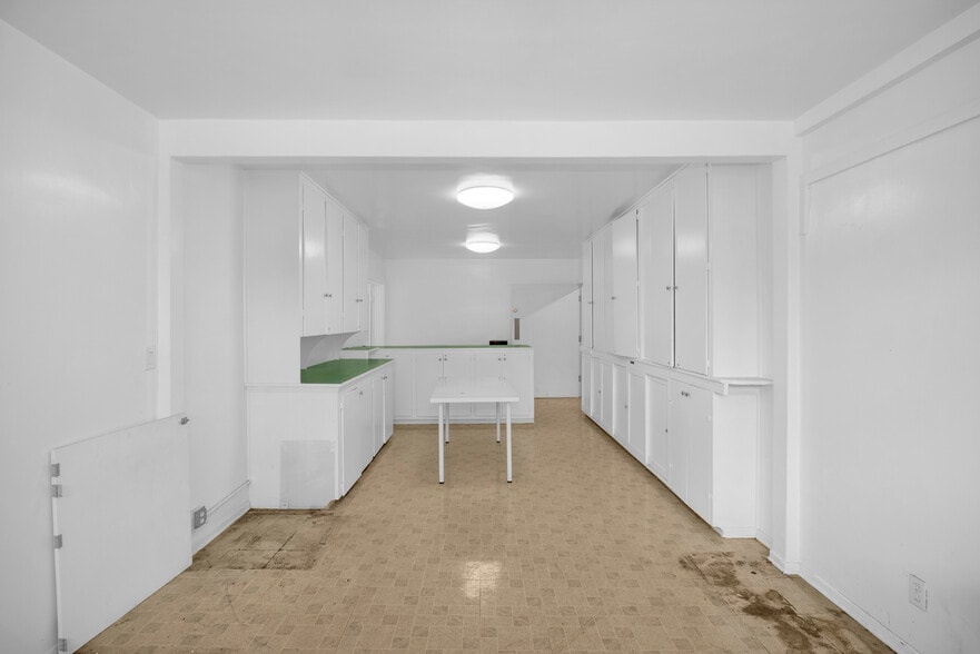 More Photos Of 1101 W Florence Ave, Los Angeles Religious Facility For Sale