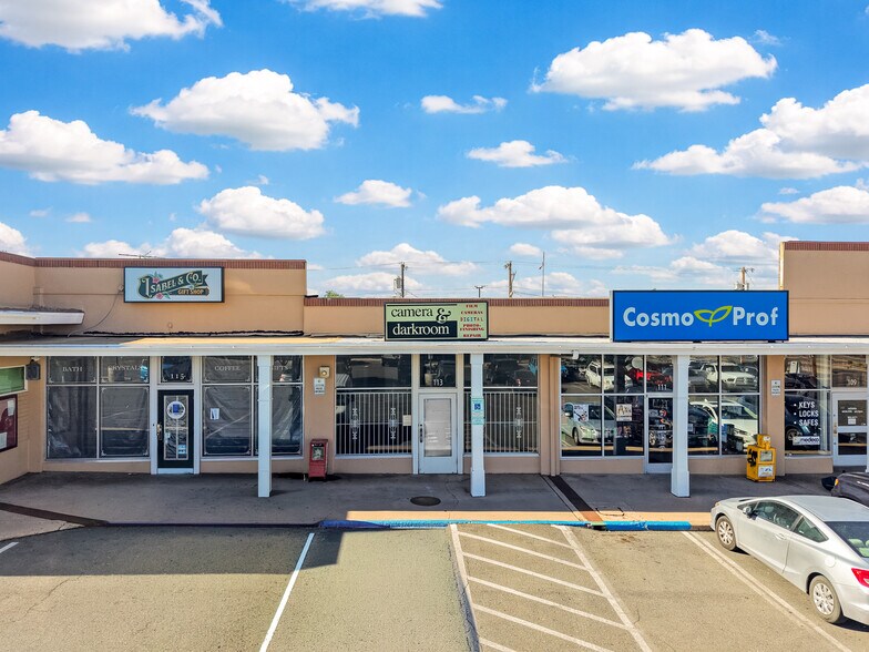 More Photos Of 1005 S St Francis Rd, Santa Fe General Retail For Sale
