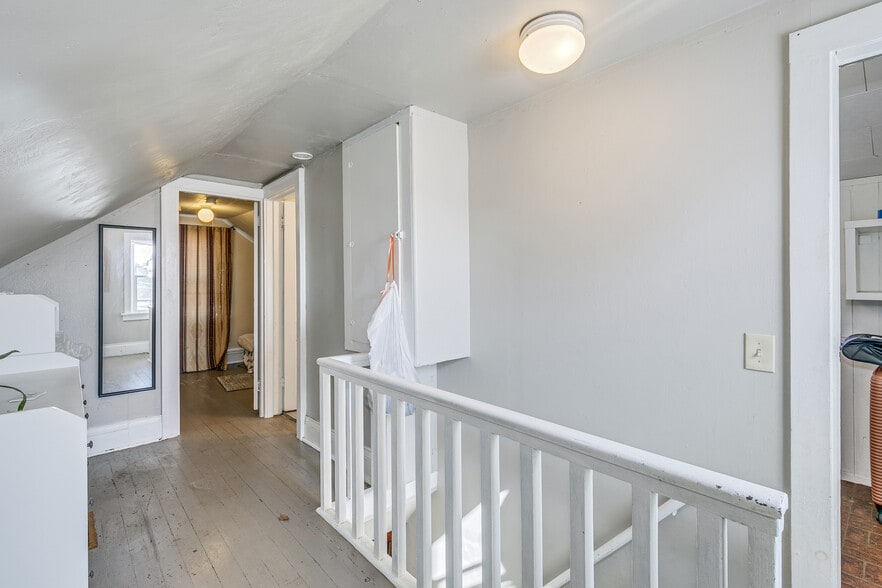 More Photos Of 1025 Southview Blvd, South Saint Paul Restaurant For Sale