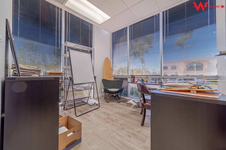 More Photos Of 1221 Puerta Del Sol, San Clemente Warehouse For Lease