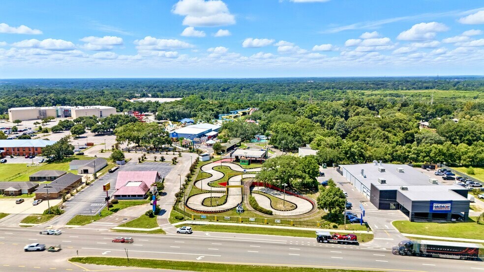 More Photos Of 6709 Pensacola Blvd, Pensacola Amusement Park For Sale