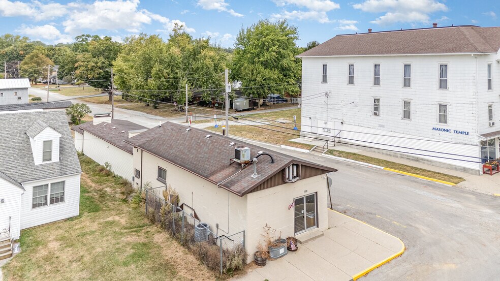 More Photos Of 113 Main St, Christiansburg Restaurant For Sale