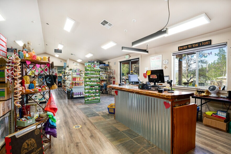 More Photos Of 29435 CA-49 Hwy, North San Juan Freestanding For Sale