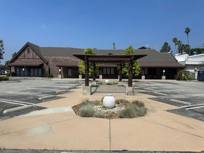 Primary Photo Of 245 W Foothill Blvd, Monrovia Medical For Sale